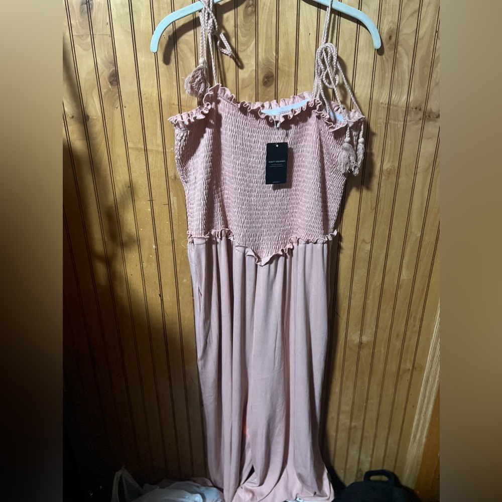 Wide leg jumpsuit! Super comfy (runs large)
